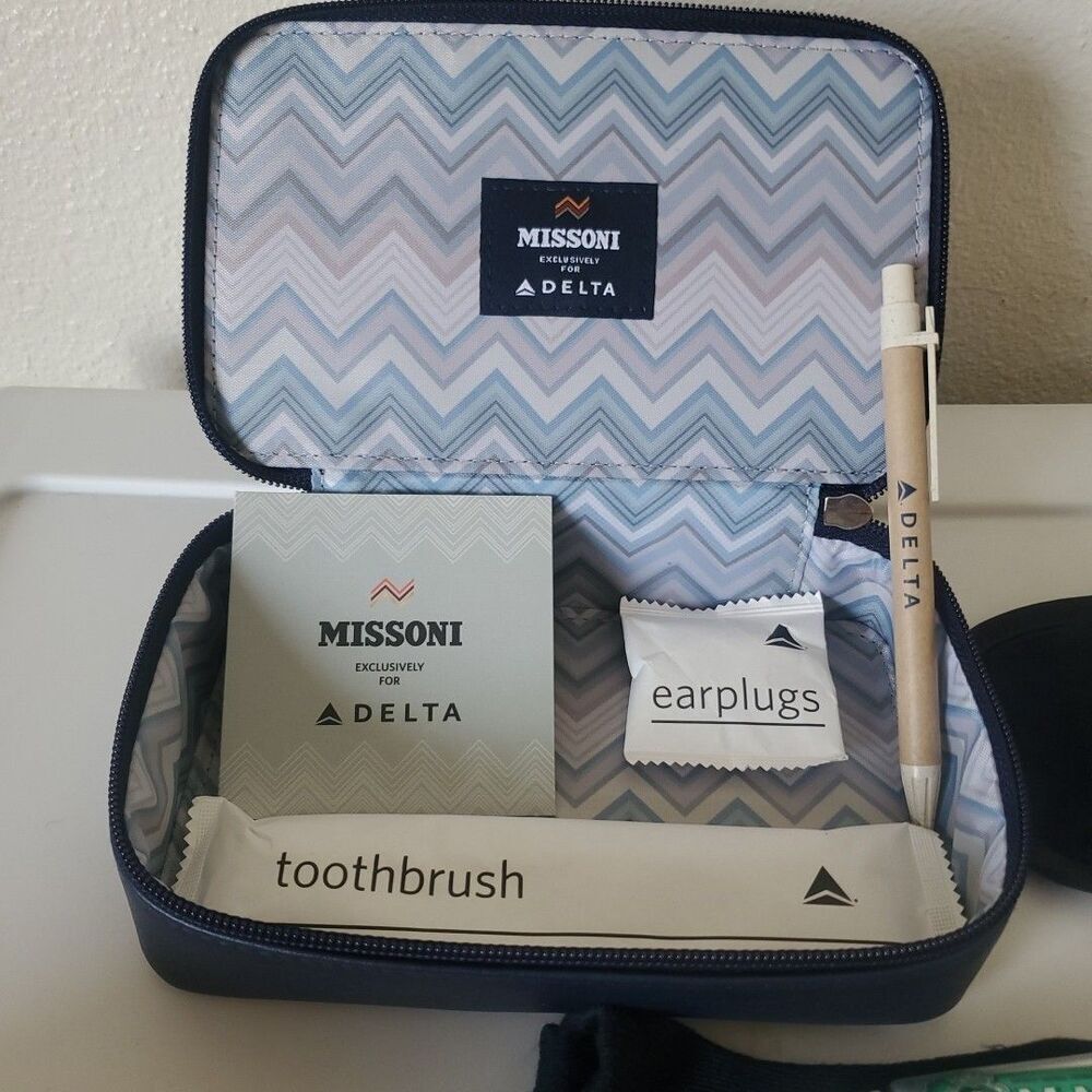 Missoni Delta One Travel Amenity Kit Collectible Souvenir Trip Bag New - Picture 11 of 16